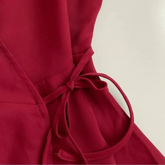 Tommy Hilfiger Red Maroon Burgundy Size S Peplum Wrap Flowy Blouse Top Christmas - Picture 5 of 16